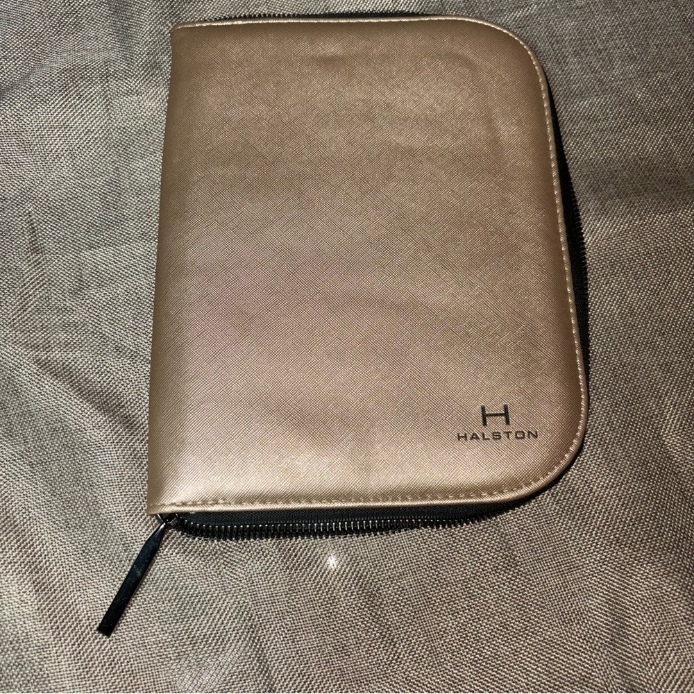 H HALSTON Heritage Jewelry Case, Gold Crossgrain